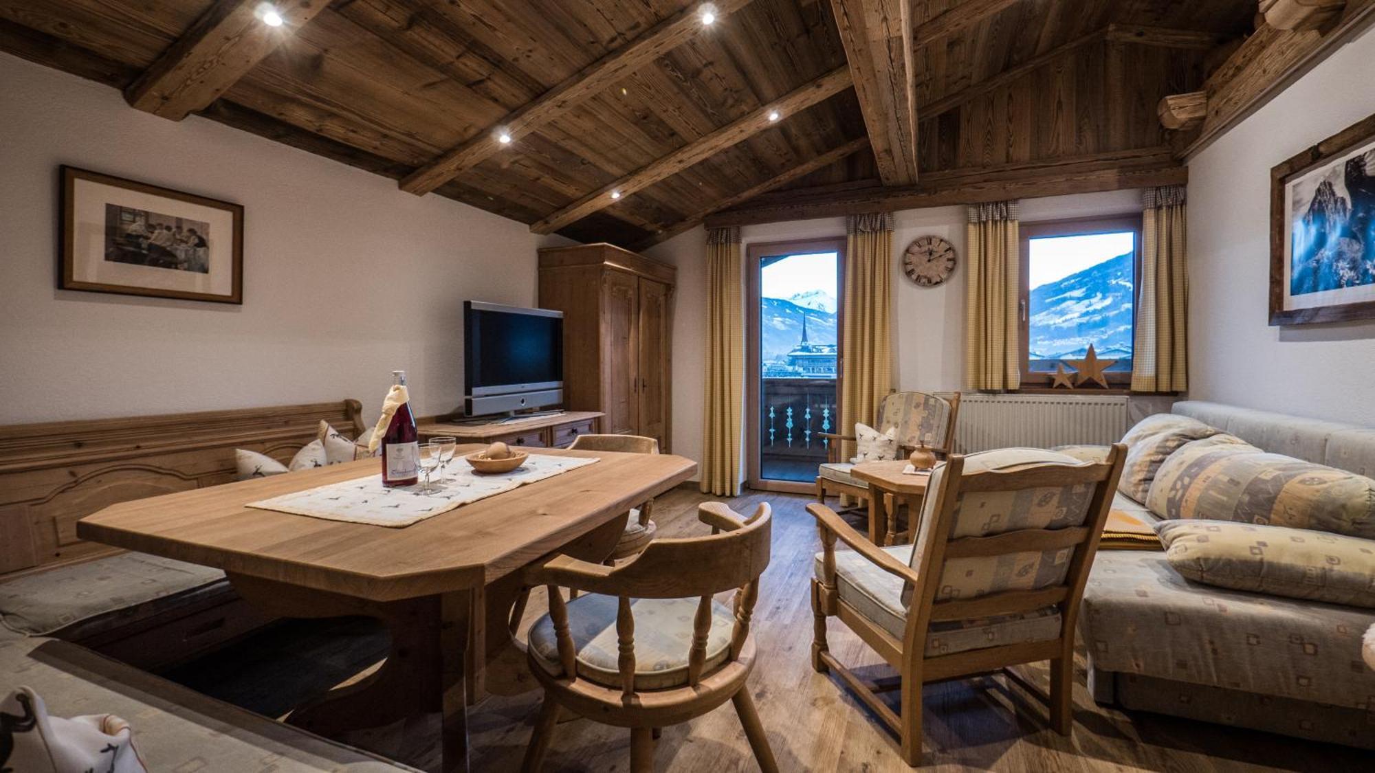 Apart Tyrol Удернс Стая снимка